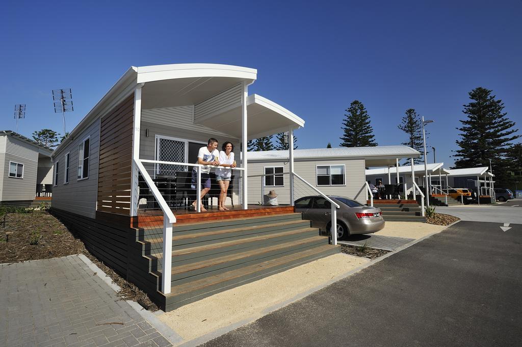 Nrma Stockton Beach Holiday Park Hotel Room photo